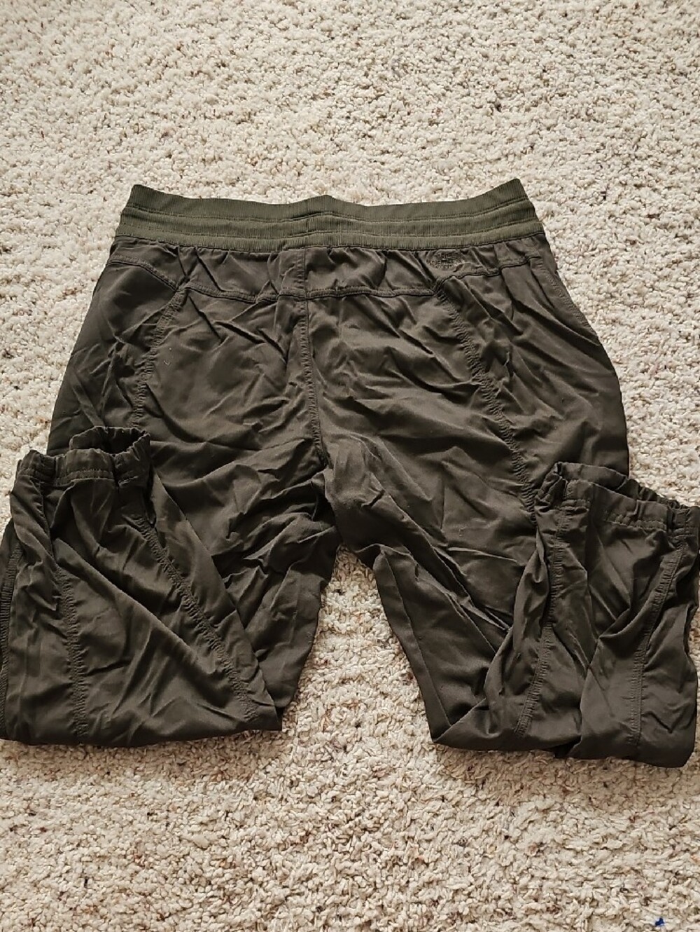 The North Face Women's Aphrodite 2.0 Capri Pants Olive Green Size L - Picture 9 of 9